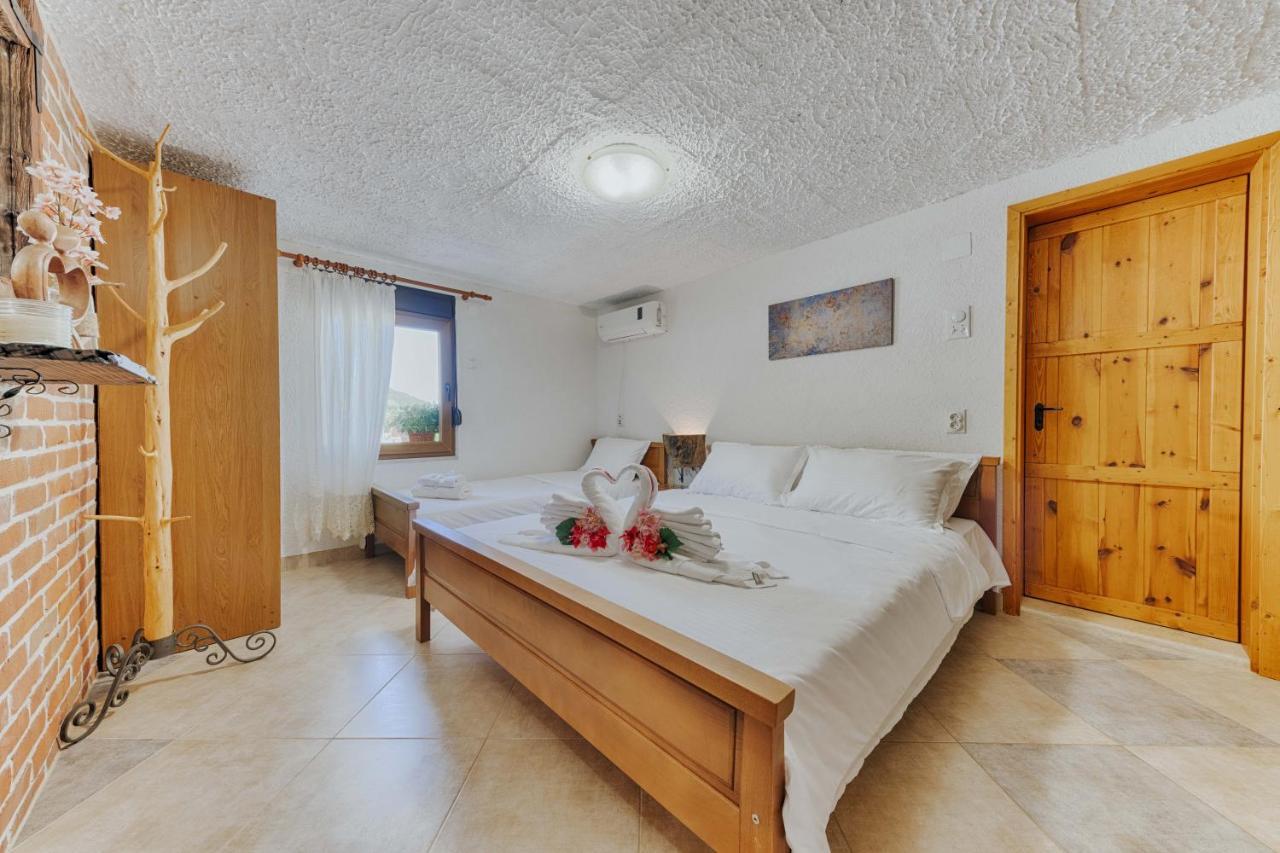 Markovic Village Apartments Улцинь Экстерьер фото
